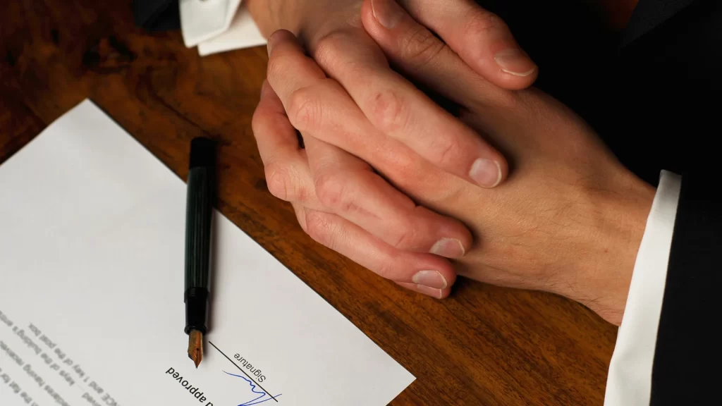 Deciding Whether to Hire a Lawyer After a Car Accident